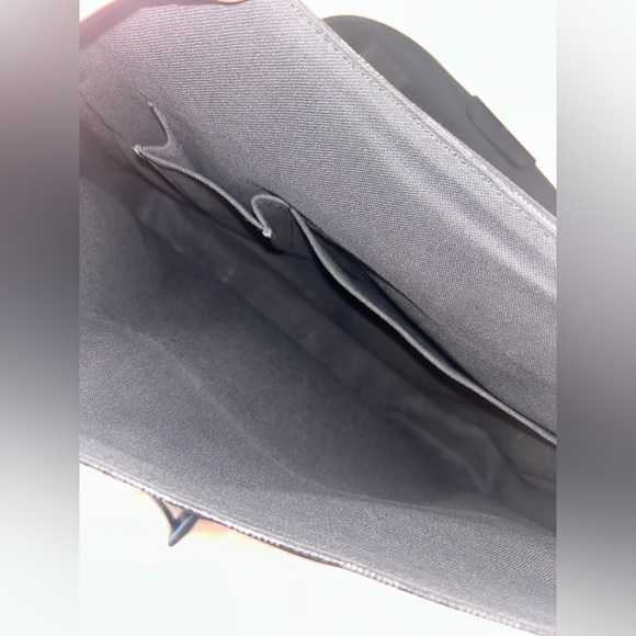 Louis Vuitton District Messenger Bag Damier Graphite - Picture 3 of 16